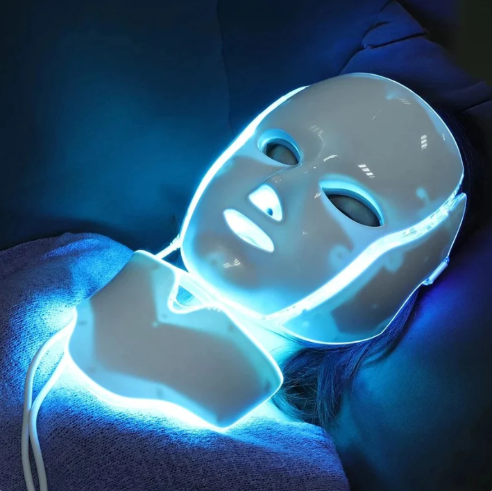 MaskLux – Máscara LED Rejuvenecedora Inteligente✨💆‍♀️💡🌸 + Cuello (7 colores)🔴🔵🟣🟡🟢⚪